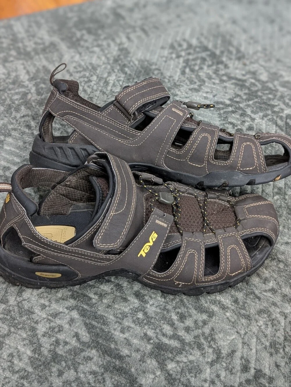 Teva Men's Sandals Brown Forebay Fisherman Sport Hiking ShocPad Size 10 Outdoor